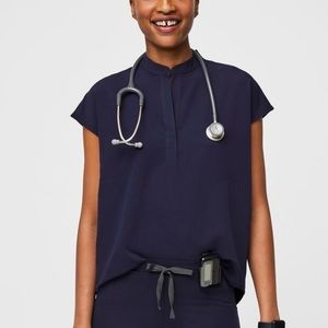 Figs Raphaela Oversized Scrub Top
